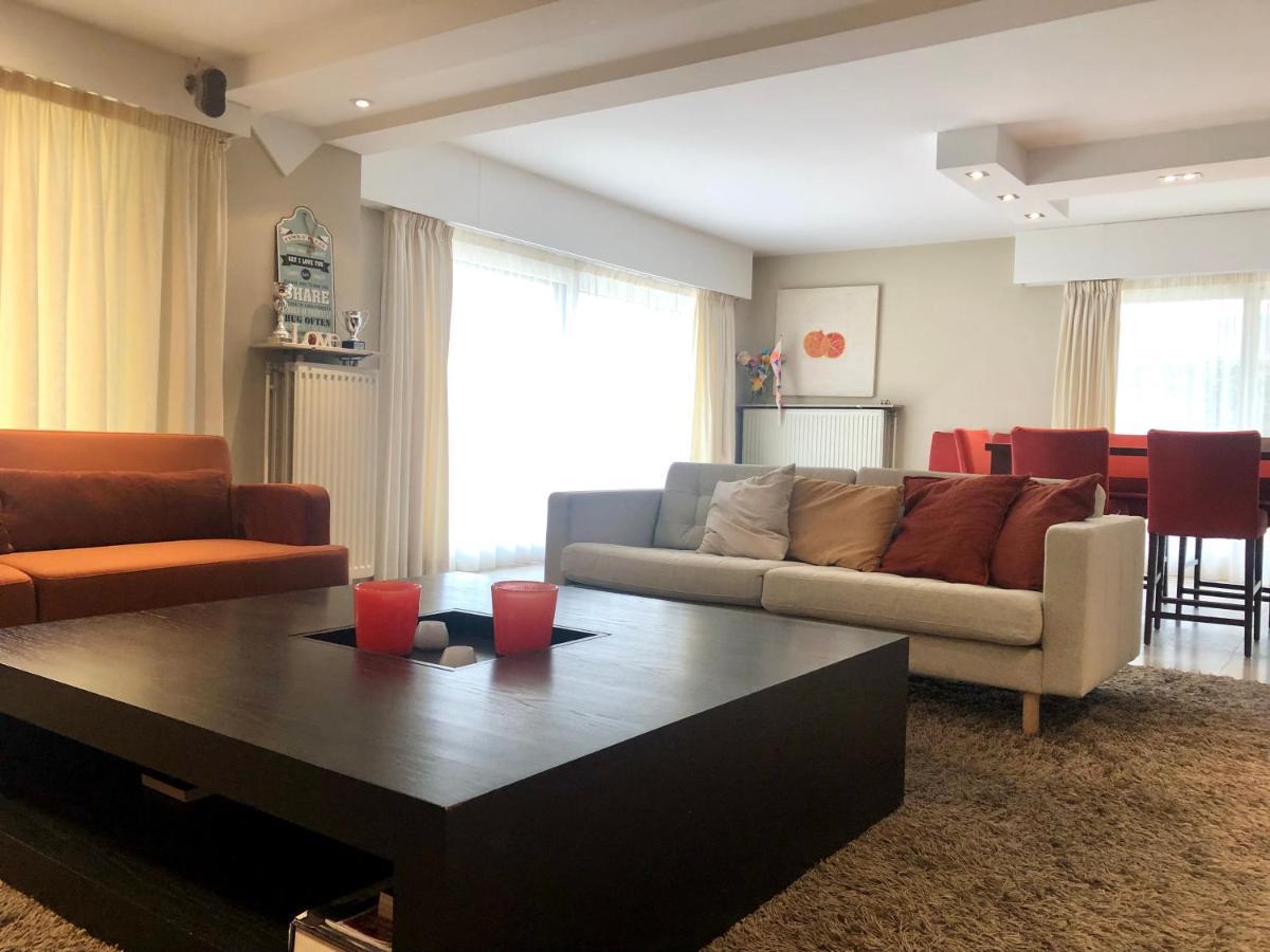 Grand Appartement Avec Terrasse Knokke-Heist Bagian luar foto