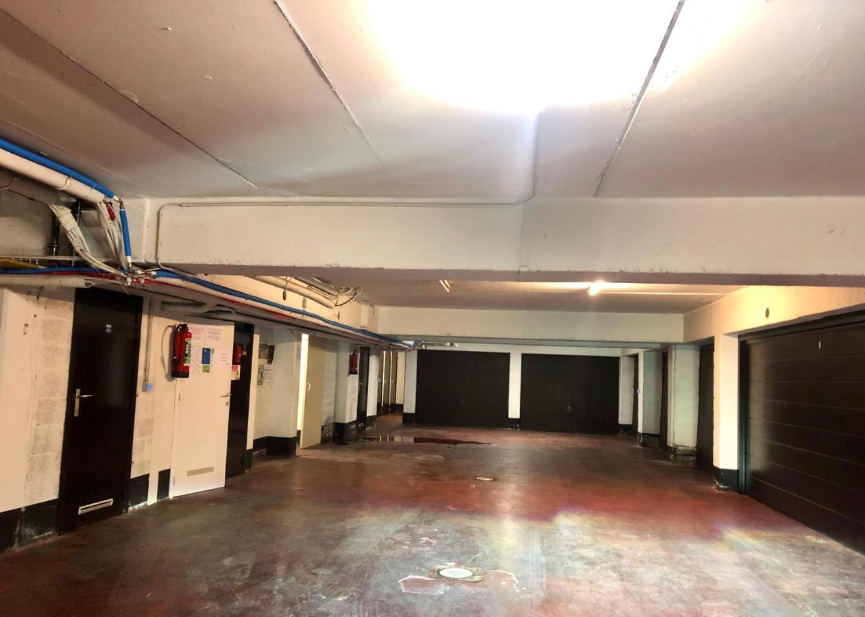 Grand Appartement Avec Terrasse Knokke-Heist Bagian luar foto